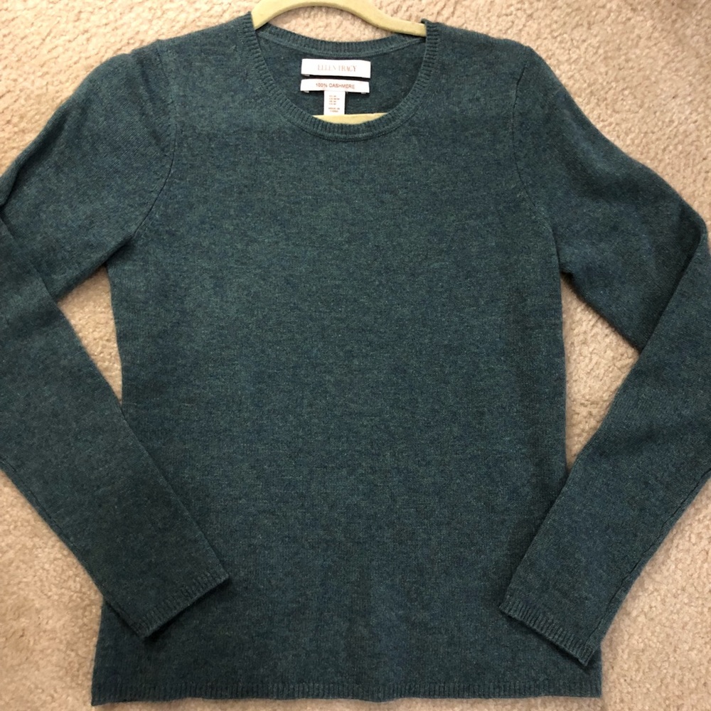 Ellen Tracy 100% Cashmere sweater.